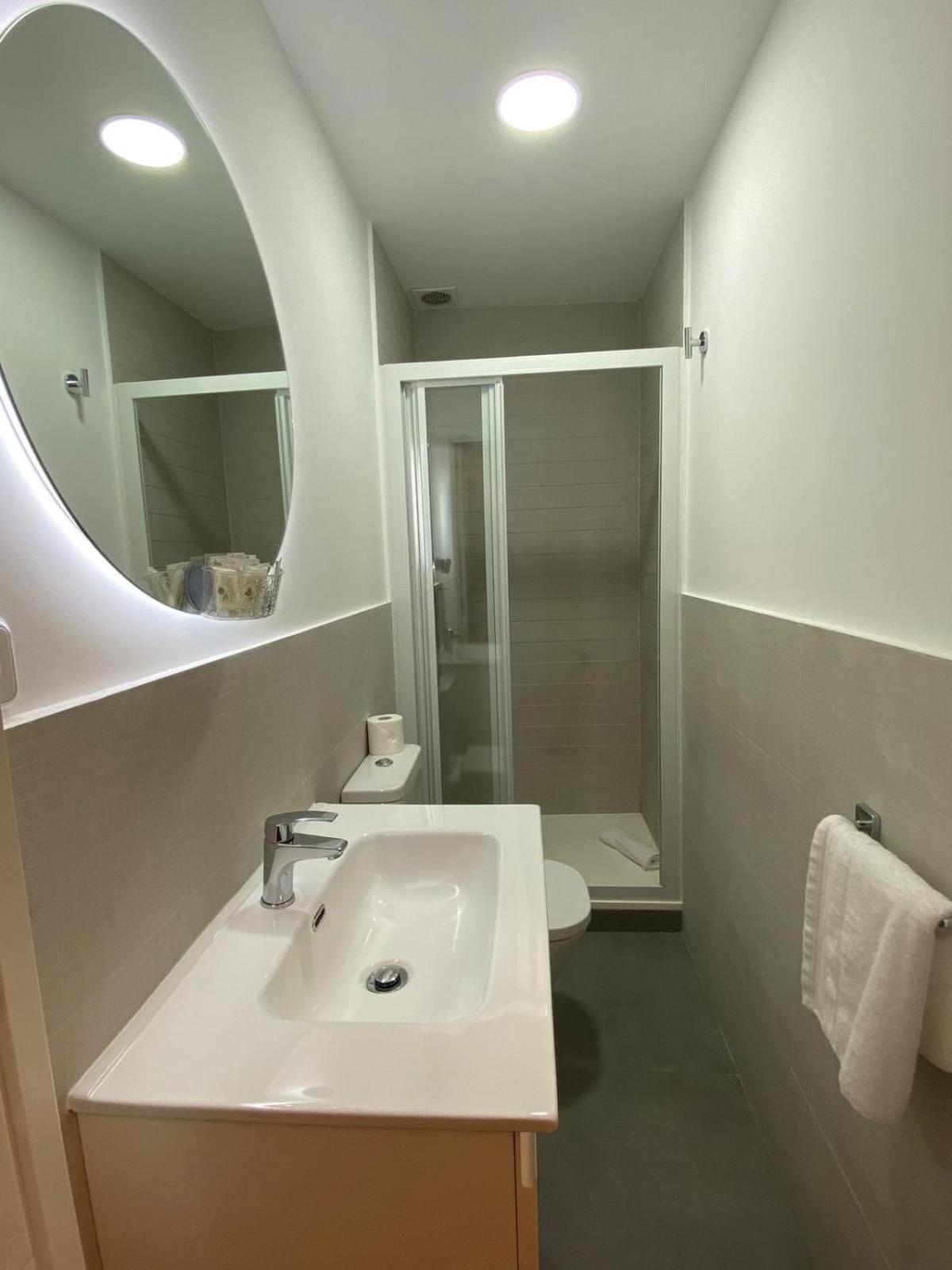 Gran Via Urban Apartments Madrid Exterior photo